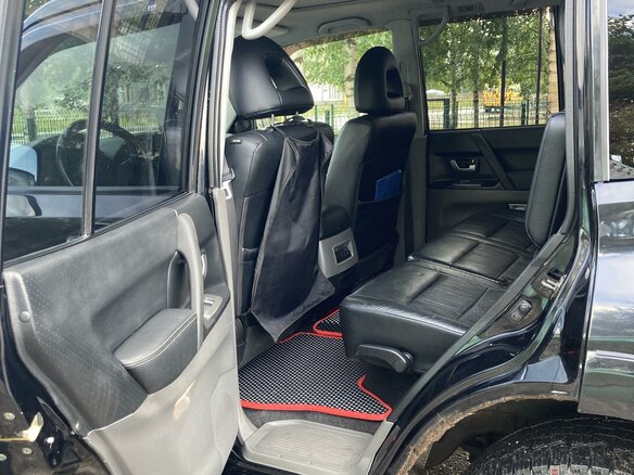 2006 Mitsubishi Pajero III Рестайлинг, чёрный, 1800000 рублей - вид 22