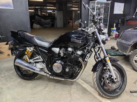 2001 Yamaha XJR1300, чёрный, 420000 рублей, вид 1
