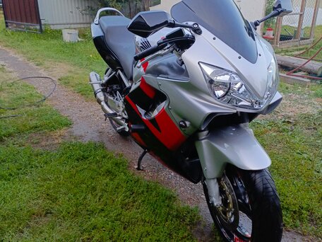 2003 Honda CBR 600F, серебристый, 460000 рублей, вид 4