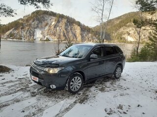 2014 Mitsubishi Outlander III, серый, 2200000 рублей, вид 1