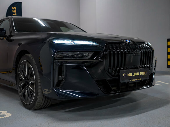 2023 BMW 7 серии 760i xDrive VII (G70), синий - вид 3