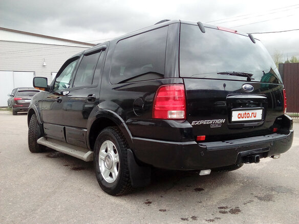 2004 Ford Expedition II, чёрный - вид 8