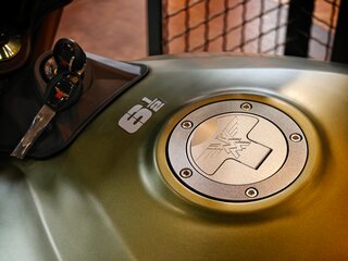2026 Moto Morini Seiemmezzo SCR, зелёный, 744900 рублей, вид 4