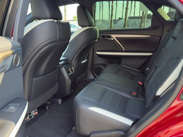 2021 Lexus RX 300 IV Рестайлинг, красный, 5800000 рублей - вид 30