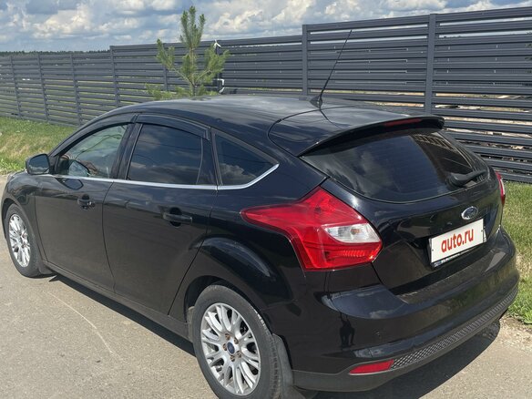 2013 Ford Focus III, чёрный, 799999 рублей - вид 2