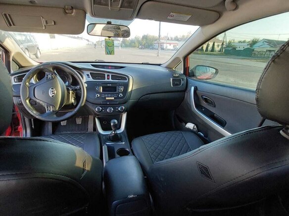 2013 Kia Ceed II, красный, 900000 рублей - вид 13