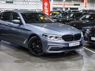 2018 BMW 5 серии 530i xDrive VII (G30/G31/G38), серый, 2899585 рублей, вид 5