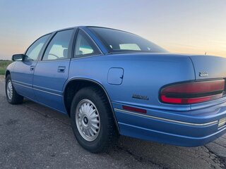 1994 Buick Regal III, голубой, 1150000 рублей, вид 3
