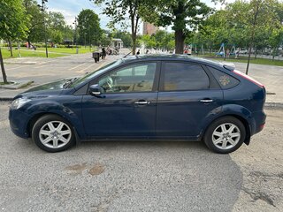 2011 Ford Focus II Рестайлинг, синий, 900000 рублей, вид 4