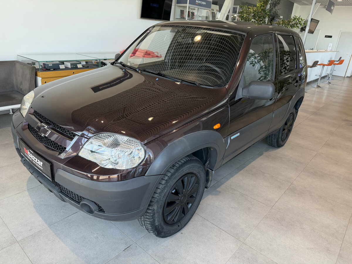 Открыть фотографии: Chevrolet Niva I Рестайлинг