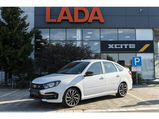 2026 Lada (ВАЗ) Granta Sport I Рестайлинг, белый, 1677000 рублей, вид 1