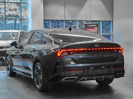 2020 Kia K5 III, серый, 2199000 рублей, вид 4