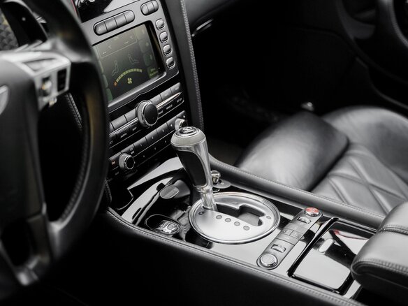 2009 Bentley Continental GT Speed I, красный, 4450000 рублей - вид 25