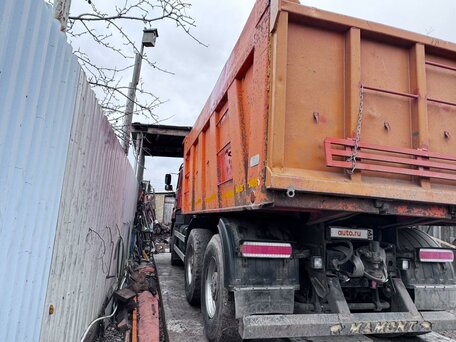 2014 КамАЗ 6520, оранжевый, 2500000 рублей, вид 2