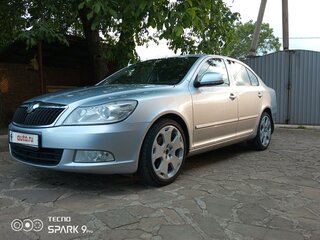 2012 Skoda Octavia II (A5) Рестайлинг, серебристый, 1080000 рублей, вид 1