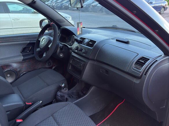 2013 Skoda Fabia II Рестайлинг, красный, 660000 рублей - вид 15