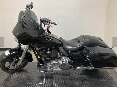 2014 Harley-Davidson Street Glide, чёрный, 799000 рублей, вид 2
