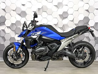2025 BMW R 1300 R, синий, 2299000 рублей, вид 4