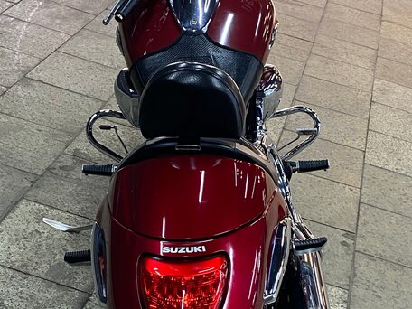 2007 Suzuki Boulevard M109R, красный, 800000 рублей, вид 3