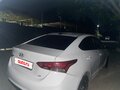 2019 Hyundai Solaris II, белый, 750000 рублей - вид 1