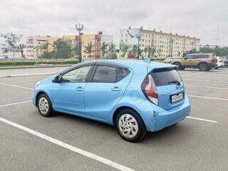 2016 Toyota Aqua I Рестайлинг, голубой, 1050000 рублей, вид 4
