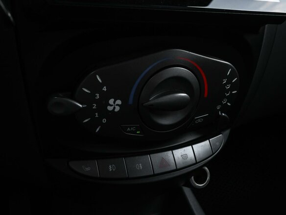 2013 Chery IndiS (S18D) I, белый, 489000 рублей - вид 13