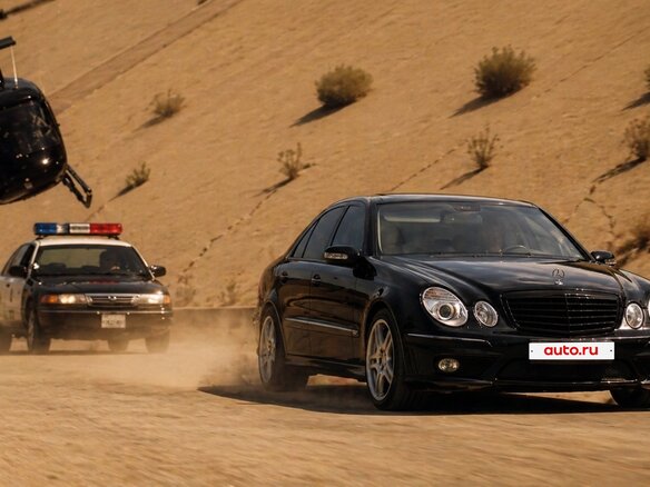 2004 Mercedes-Benz E-Класс 200 III (W211, S211), чёрный, 1150000 рублей - вид 1