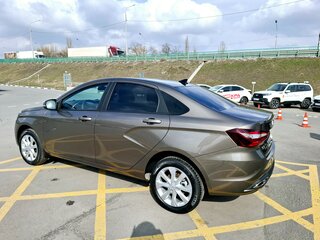 2025 Lada (ВАЗ) Vesta I Рестайлинг (NG), коричневый, 1916500 рублей, вид 2