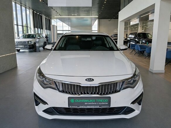 2018 Kia Optima IV Рестайлинг, белый - вид 2
