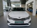 2018 Kia Optima IV Рестайлинг, белый - вид 2