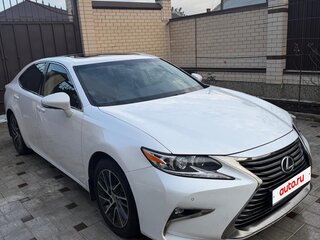 2015 Lexus ES 250 VI Рестайлинг, белый, 3000100 рублей, вид 1