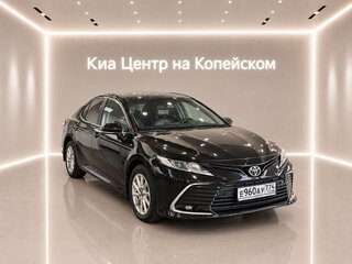 2021 Toyota Camry VIII (XV70) Рестайлинг, чёрный, 3195000 рублей, вид 2