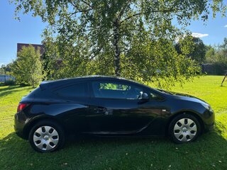 2012 Opel Astra GTC J Рестайлинг, чёрный, 800000 рублей, вид 2