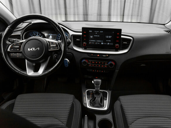 2022 Kia Ceed III Рестайлинг, серый - вид 7