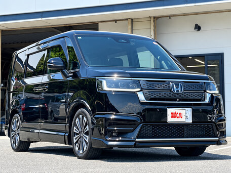2022 Honda Stepwgn Spada VI, чёрный, 1800000 рублей, вид 2