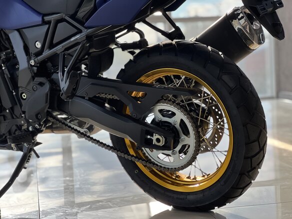 2023 Suzuki V-Strom 800DE, синий - вид 14