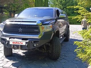 2014 Toyota Tundra CrewMax II Рестайлинг, чёрный, 5500000 рублей, вид 2