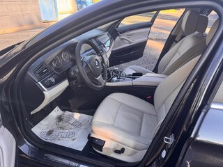 2013 BMW 5 серии 528i xDrive VI (F10/F11/F07) Рестайлинг, чёрный, 1990000 рублей, вид 4
