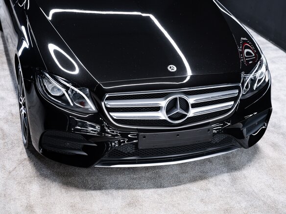 2019 Mercedes-Benz E-Класс 200 V (W213, S213, C238), чёрный, 3050000 рублей - вид 2