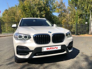 2019 BMW X3 20d xDrive III (G01), белый, 4100000 рублей, вид 3