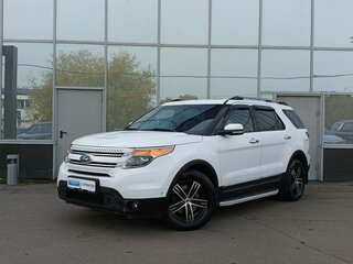 2013 Ford Explorer V, белый, 1599000 рублей, вид 1
