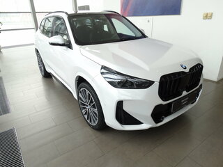 2026 BMW X1 Long 25Li xDrive III (U11/U12), белый, 5850000 рублей, вид 1