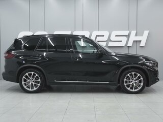 2022 BMW X5 40i IV (G05/G18), чёрный, 8499000 рублей, вид 5