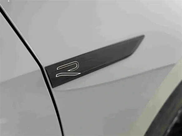 2023 Volkswagen Golf VIII, серый - вид 8