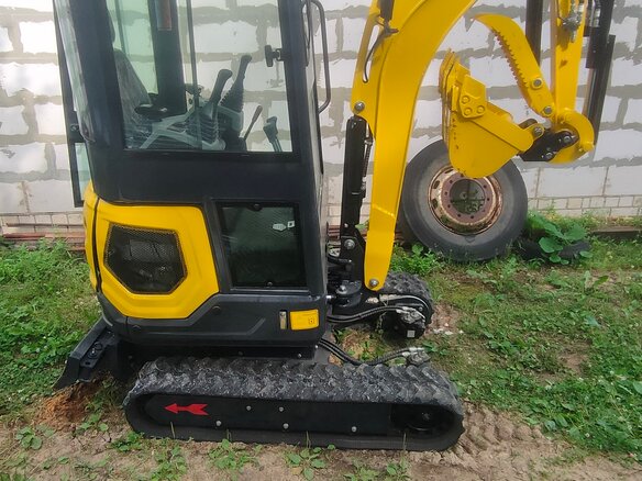 2022 Hightop HT18, жёлтый, 1600000 рублей