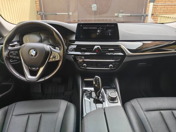 2020 BMW 5 серии 520d xDrive VII (G30/G31/G38) Рестайлинг, чёрный, 4000000 рублей - вид 15