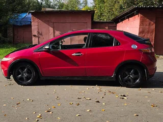 2007 Honda Civic VIII, красный, 600000 рублей, вид 2