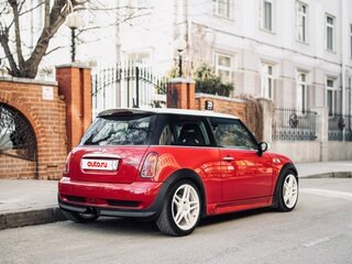2005 Mini Hatch Cooper S I (R50), красный, 1060000 рублей, вид 3