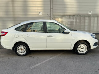 2025 Lada (ВАЗ) Granta I Рестайлинг, белый, 759000 рублей, вид 4