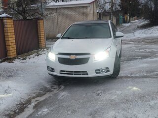 2011 Chevrolet Cruze I, белый, 450000 рублей, вид 3